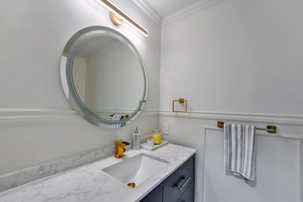 Bedroom 4 Photo of 15100 61 Avenue, Surrey, BC