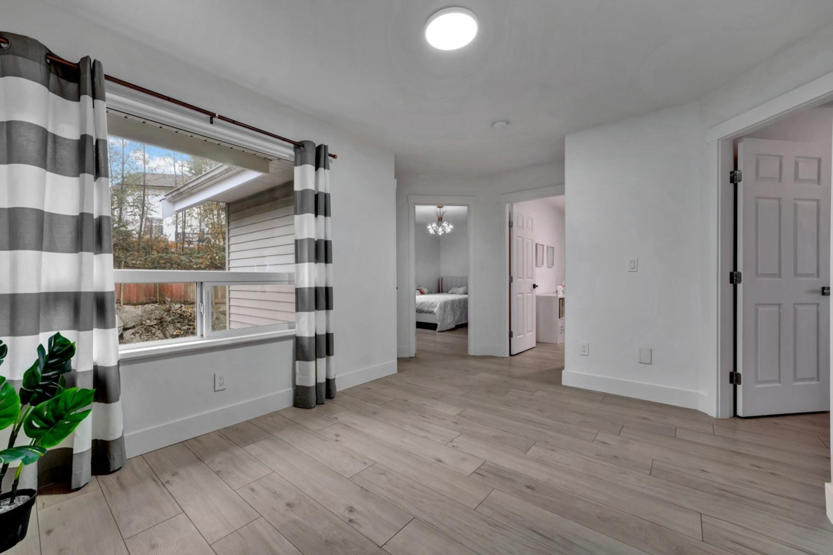 Guest Bathroom Photo of 15100 61 Avenue, Surrey, BC