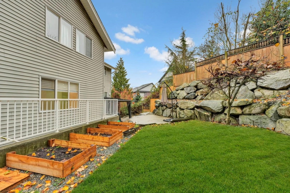 Outdoor Kitchen Photo of 15100 61 Avenue, Surrey, BC