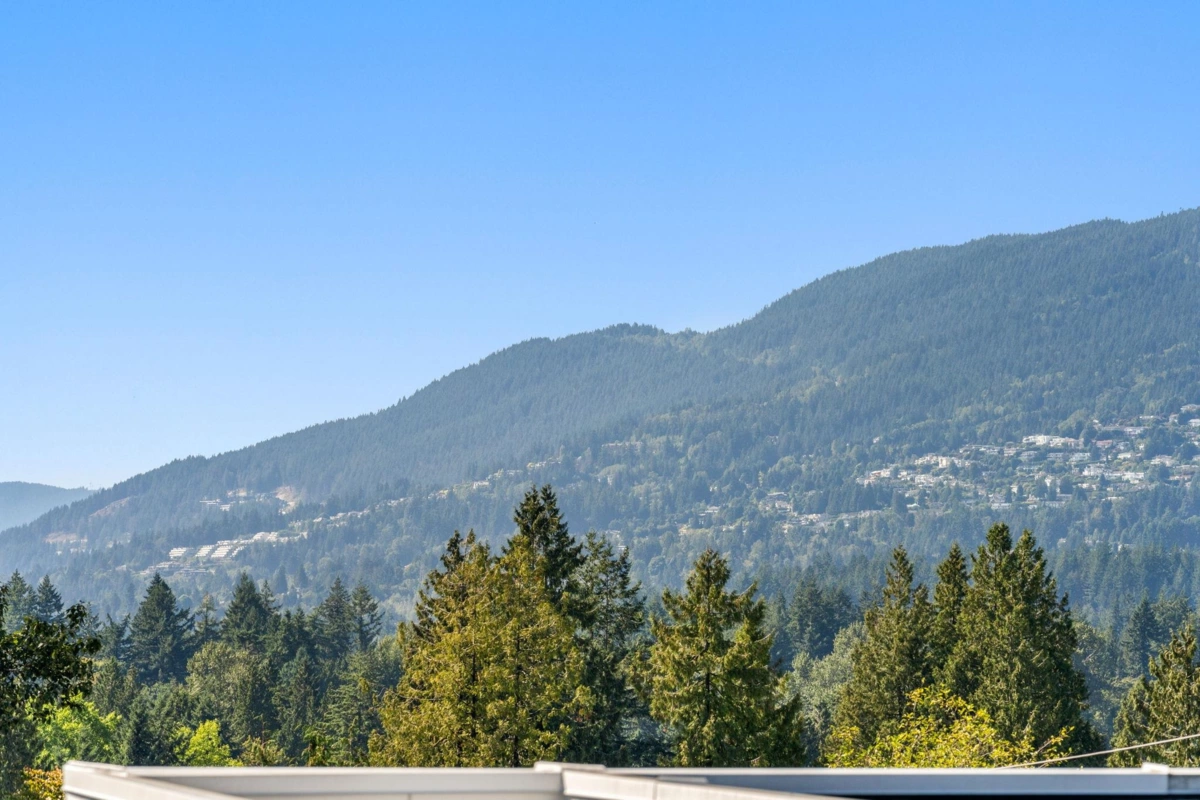 Pantry Photo of 309 135 W 21st Street, North Vancouver, BC