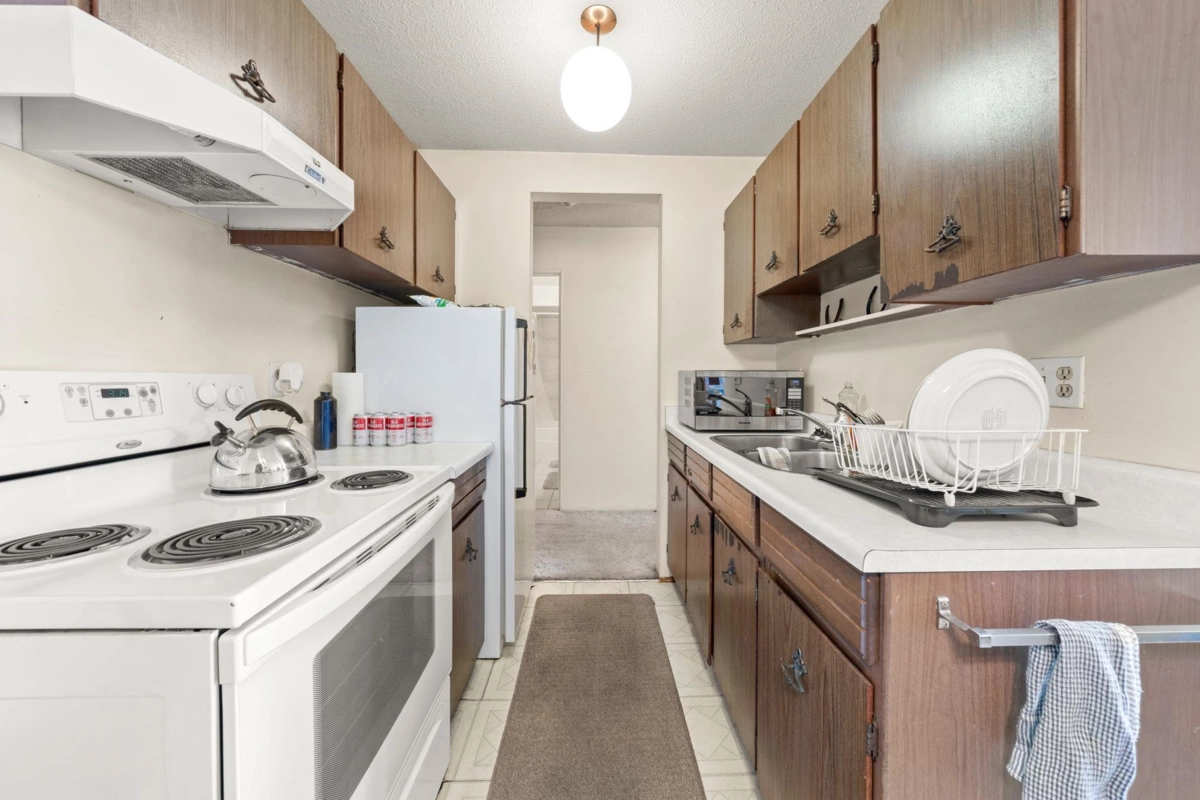 Powder Room Photo of 309 135 W 21st Street, North Vancouver, BC