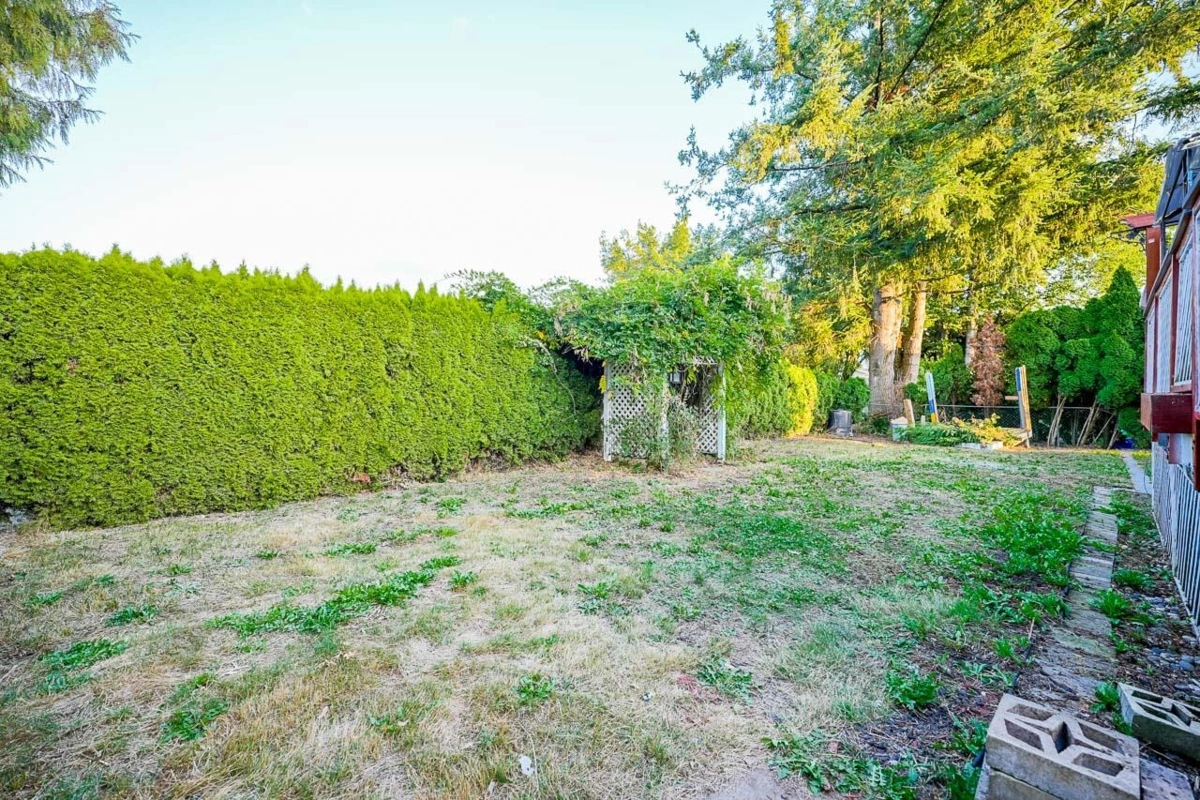 Outdoor Deck Photo of 10042 Fairbanks Crescent, Chilliwack, BC
