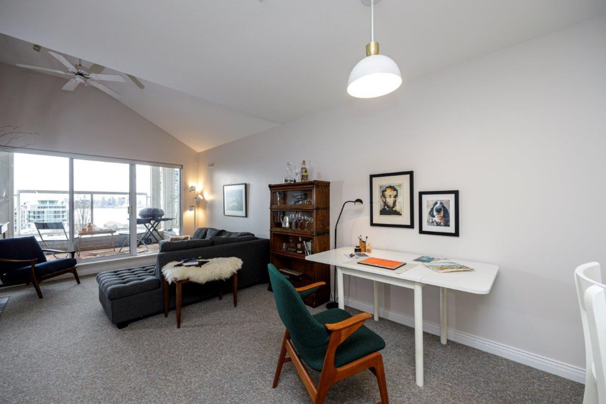 Laundry Room Photo of 410 155 E 3rd Street, North Vancouver, BC