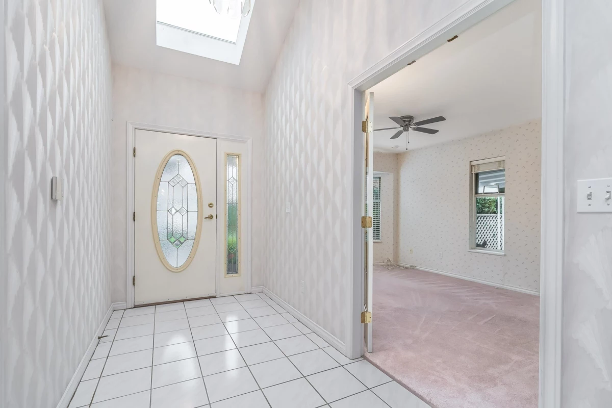 Dining Area Photo of 31 21746 52 Avenue, Langley, BC