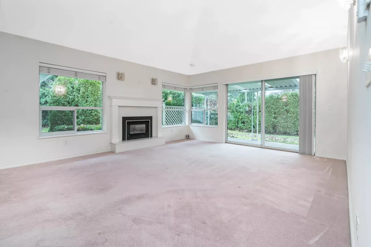 Powder Room Photo of 31 21746 52 Avenue, Langley, BC