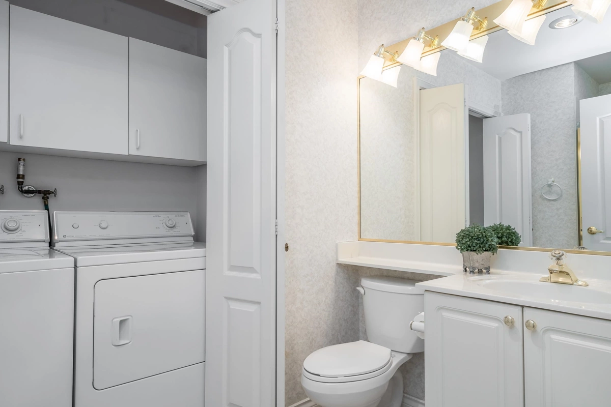 Swimming Pool Photo of 31 21746 52 Avenue, Langley, BC