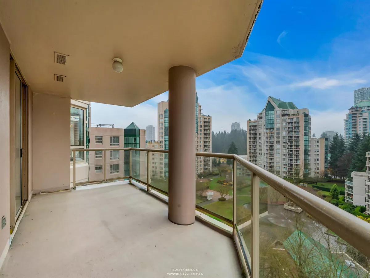 Guest Bathroom Photo of 907 1196 Pipeline Road, Coquitlam, BC