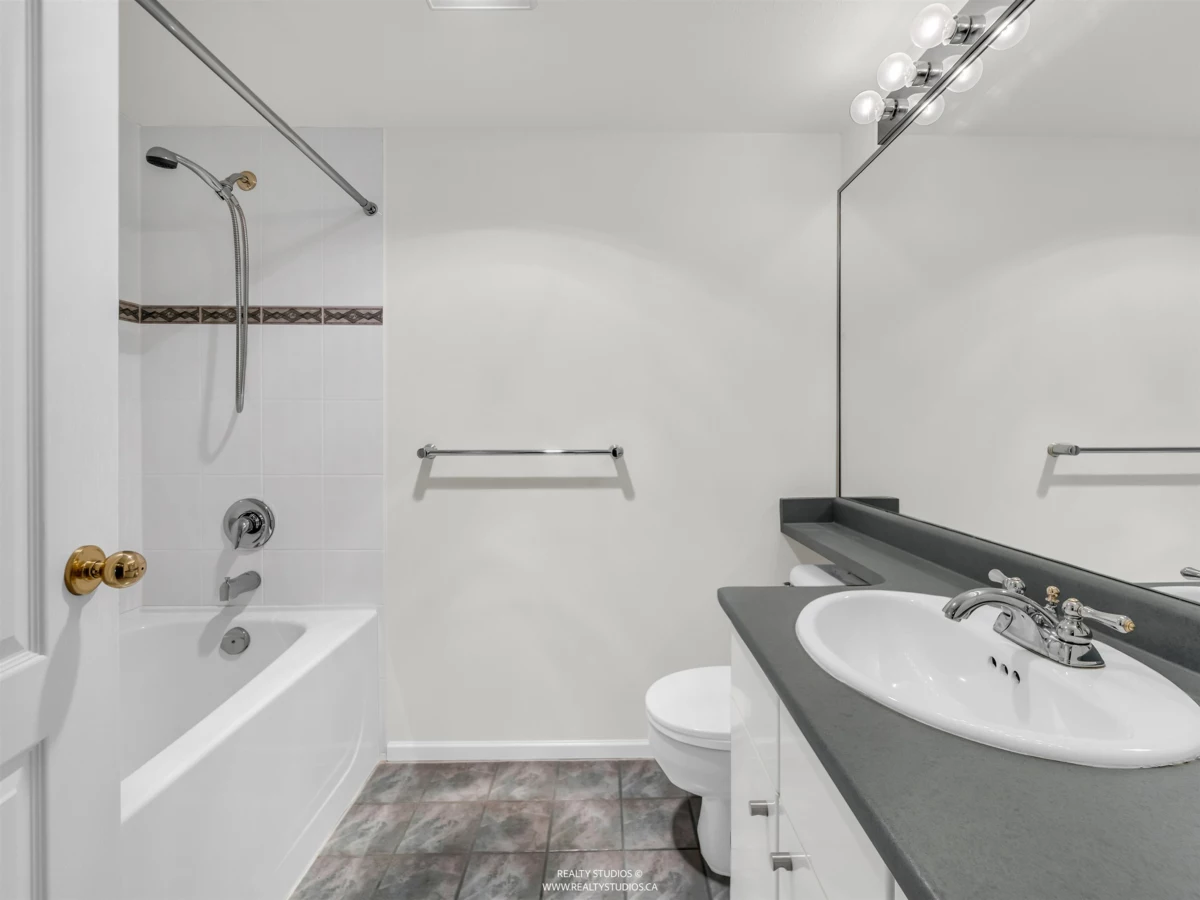 Loft / Bonus Room Photo of 907 1196 Pipeline Road, Coquitlam, BC