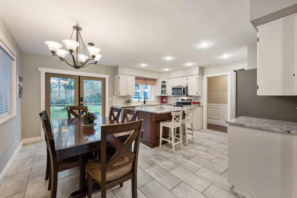 Breakfast Nook Photo of 5259 197a Street, Langley, BC