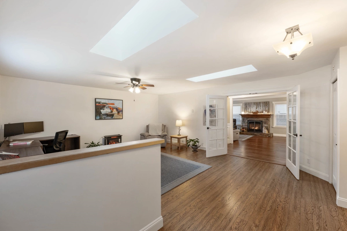 Powder Room Photo of 5259 197a Street, Langley, BC