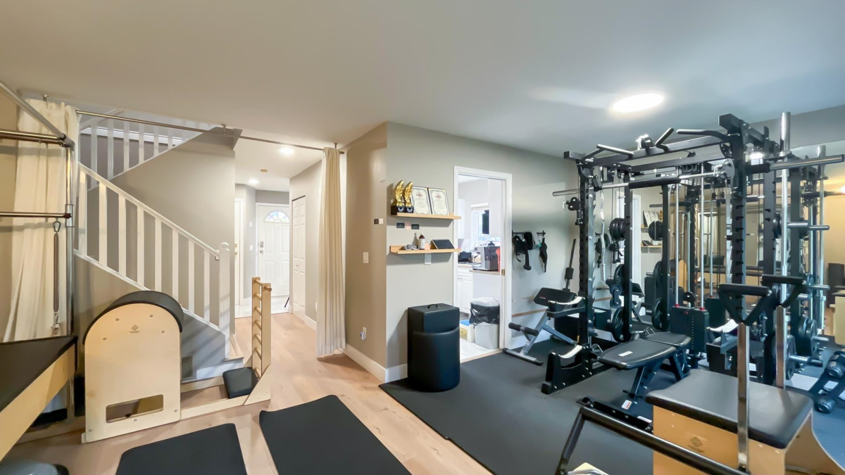 Kitchen Photo of 315 16233 82 Avenue, Surrey, BC