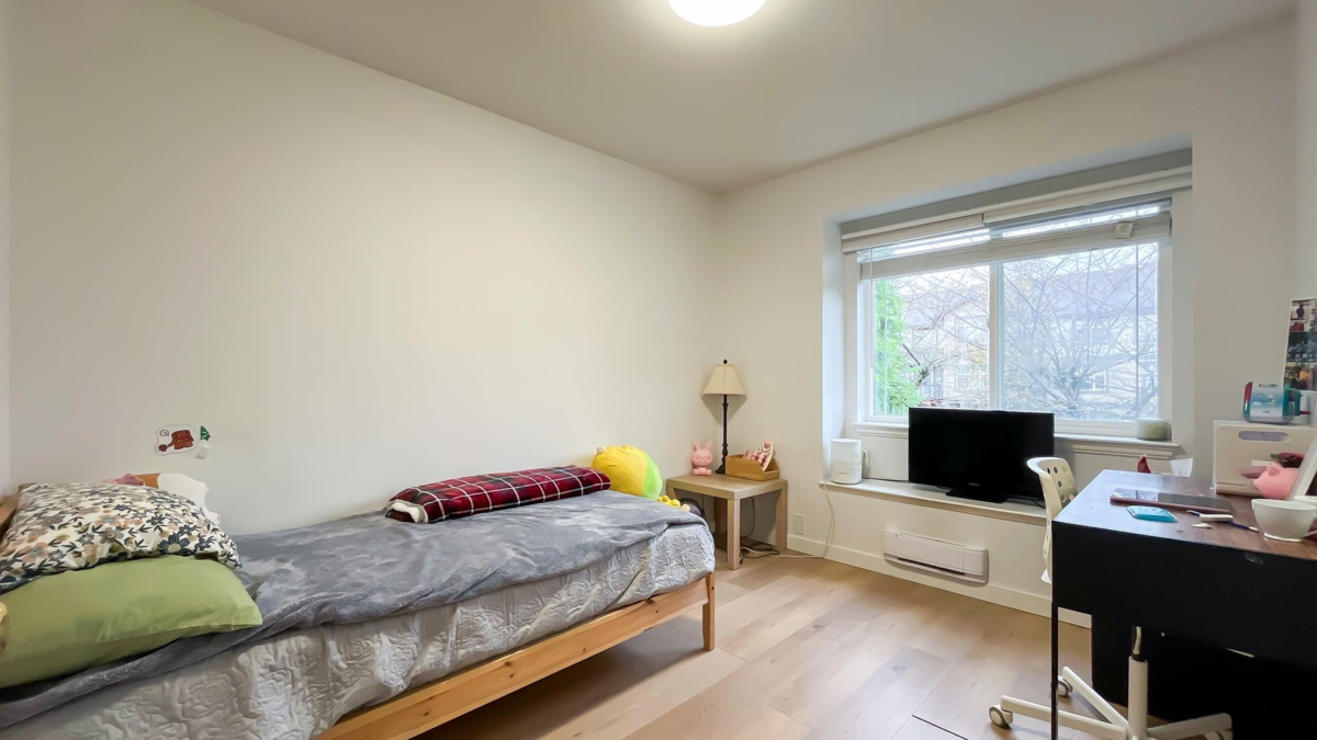 Mudroom Photo of 315 16233 82 Avenue, Surrey, BC