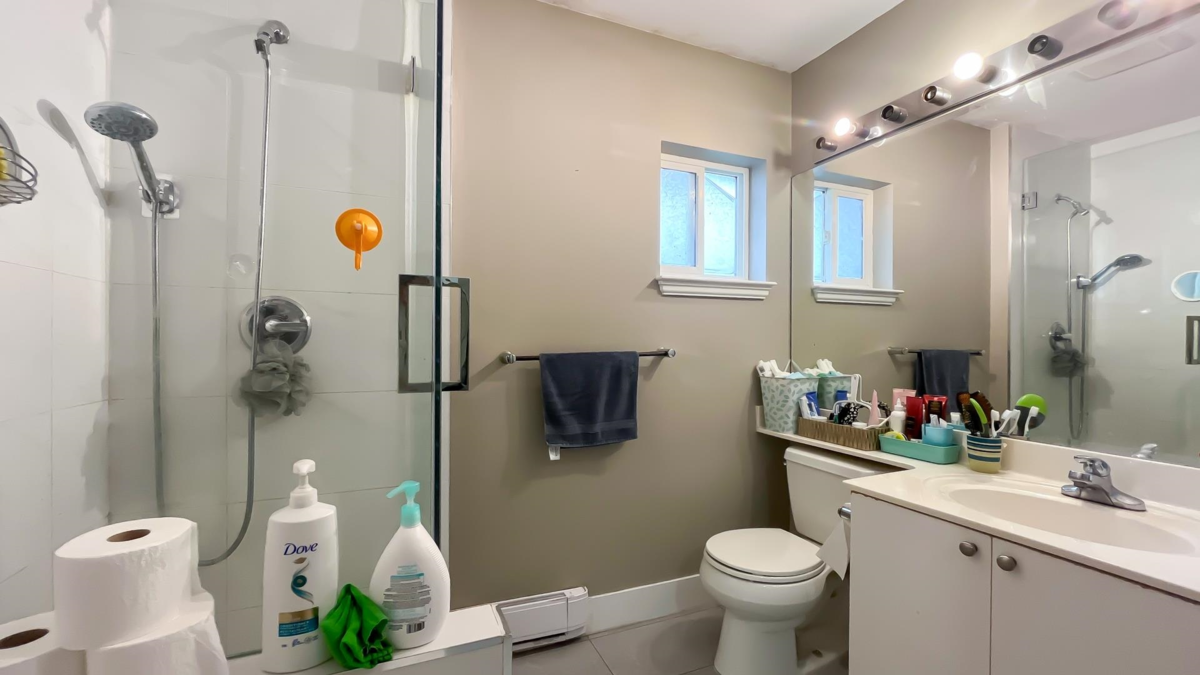 Office / Den Photo of 315 16233 82 Avenue, Surrey, BC