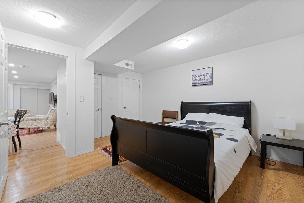 Hot Tub / Spa Photo of 1436 Grand Boulevard, North Vancouver, BC