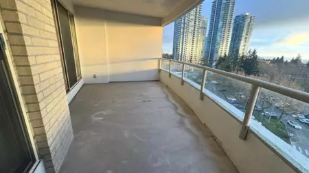 903 4830 Bennett Street, Burnaby, BC, Burnaby — Apartment/Condo for sale