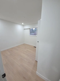 Powder Room Photo of 18138 59a Avenue, Surrey, BC