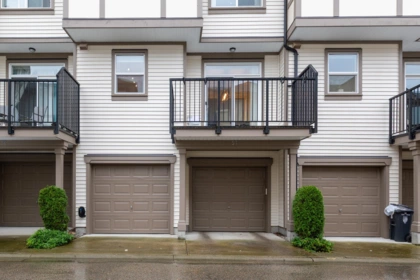 57 7848 209 Street, Langley, BC, Langley — Townhouse for sale