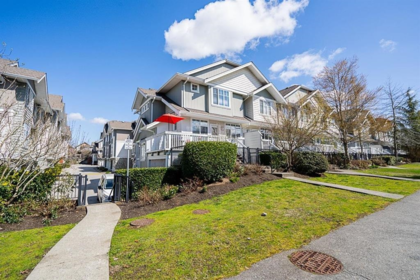 32 19480 66 Avenue, Surrey, BC, Surrey — Townhouse for sale