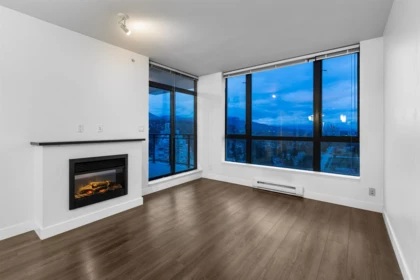 Kitchen Island Photo of 2507 110 Brew Street, Port Moody, BC