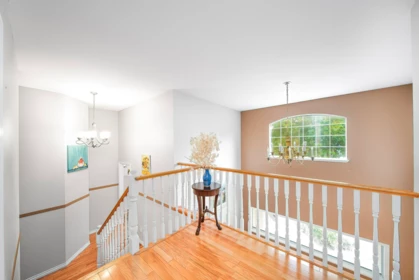 Entry Foyer Photo of 14872 25a Avenue, Surrey, BC