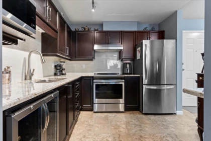 Dining Area Photo of 405 2963 Nelson Place, Abbotsford, BC