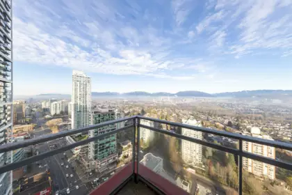 3503 4688 Kingsway, Burnaby, BC, Metrotown — 2 bed apartment/condo for sale