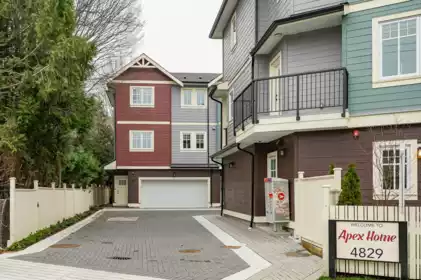 1 4829 48 Avenue, Ladner, BC, Ladner Elementary — 5 bed townhouse for sale