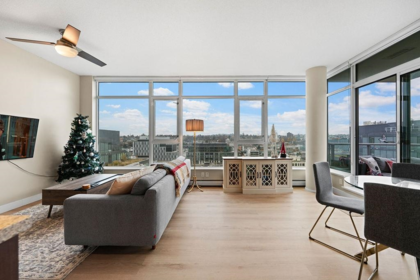 1708 168 W 1st Avenue, Vancouver, BC, False Creek — 2 bed apartment/condo for sale