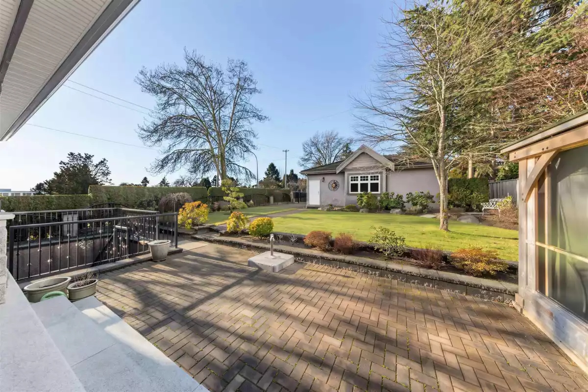 Basement Recreation Room Photo of 6981 Laurel Street, Vancouver, BC