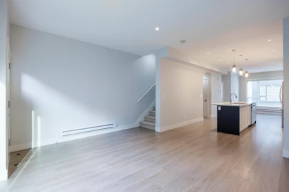 Kitchen Island Photo of 83 16336 23a Avenue, Surrey, BC