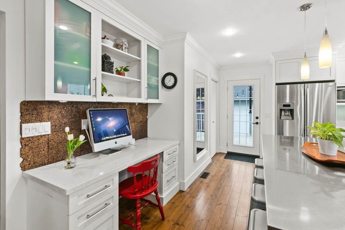 Bedroom 3 Photo of 1341 Parker Street, White Rock, BC