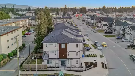 2596 Janzen Street, Abbotsford, BC, Abbotsford — Row House (Non-Strata) for sale