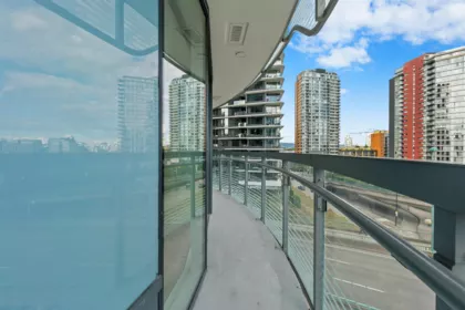 Entry Foyer Photo of 684 87 Nelson Street, Vancouver, BC
