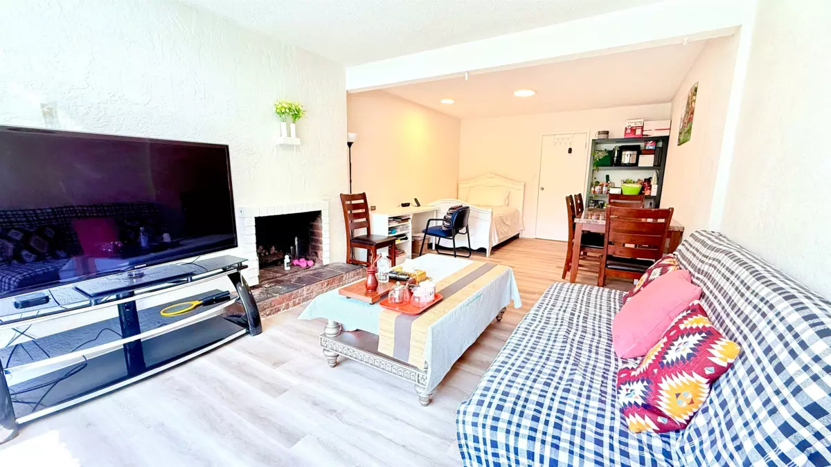 Kitchen Photo of 20763 39a Avenue, Langley, BC