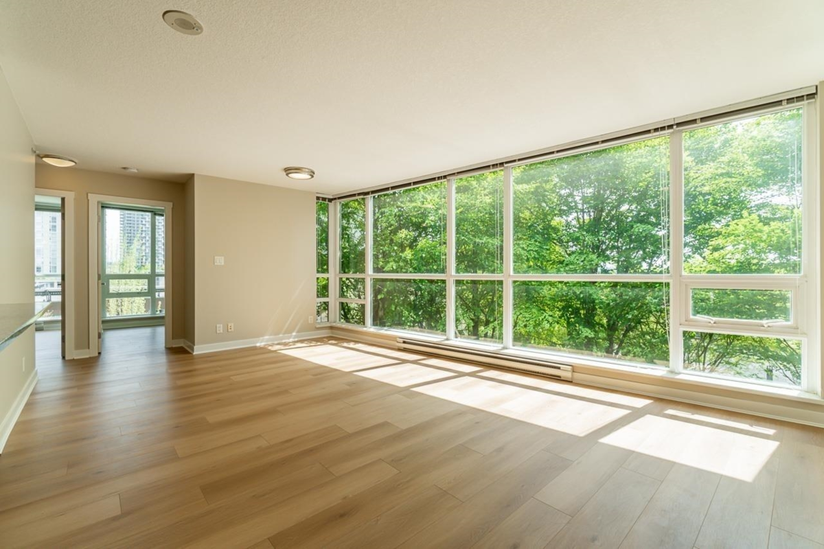 Bedroom 4 Photo of 705 2978 Glen Drive, Coquitlam, BC