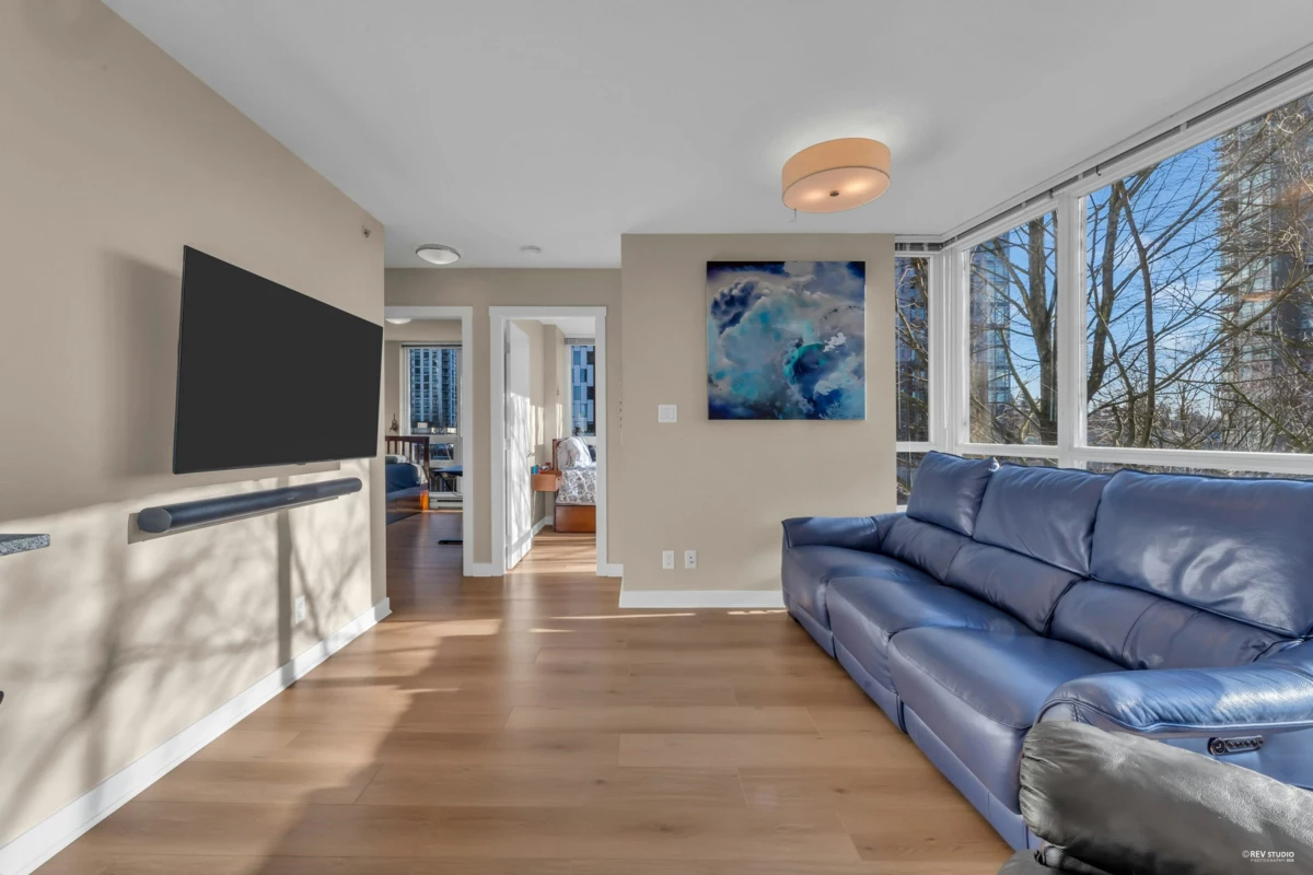 Kitchen Photo of 705 2978 Glen Drive, Coquitlam, BC