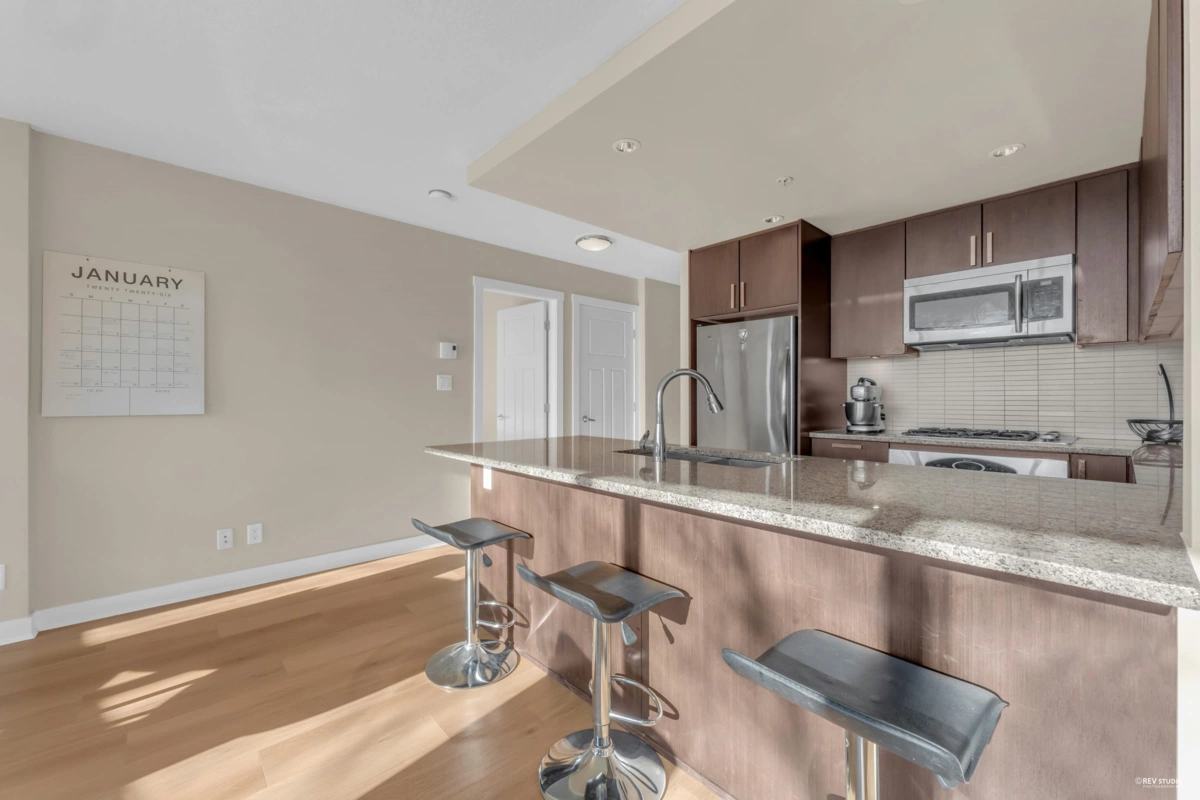 Primary Bathroom Photo of 705 2978 Glen Drive, Coquitlam, BC