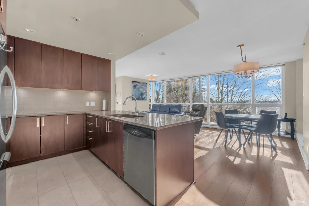 Walk-In Closet Photo of 705 2978 Glen Drive, Coquitlam, BC