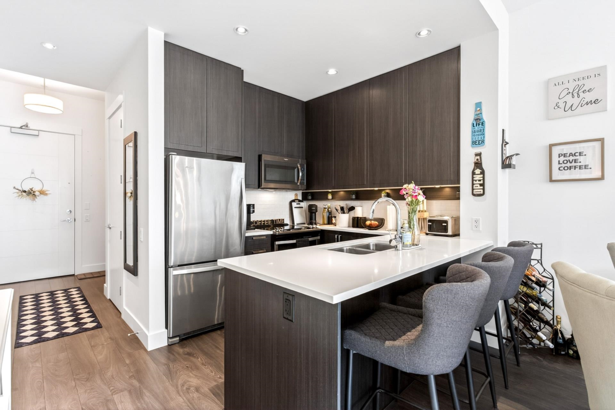 Bedroom 3 Photo of 213 2393 Ranger Lane, Port Coquitlam, BC