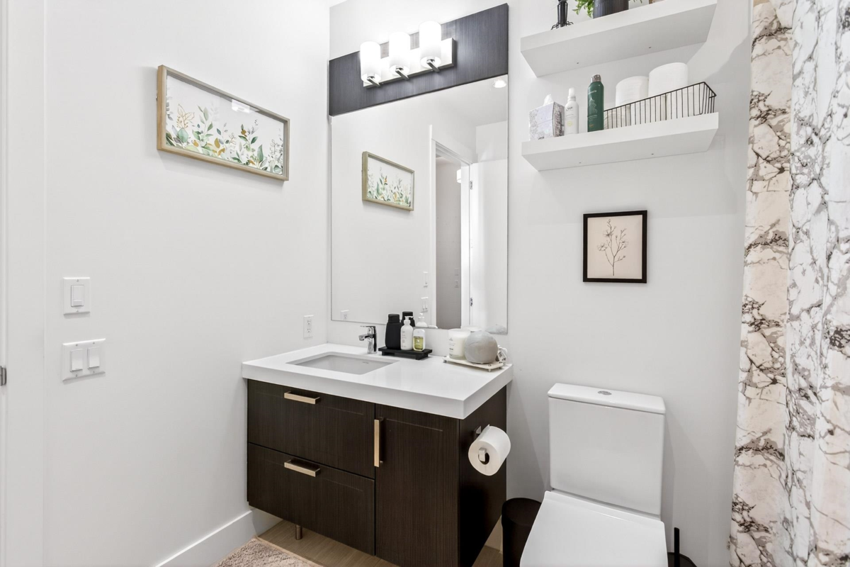 Hallway Photo of 213 2393 Ranger Lane, Port Coquitlam, BC