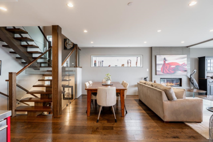 Breakfast Nook Photo of 14976 Beachview Avenue, White Rock, BC