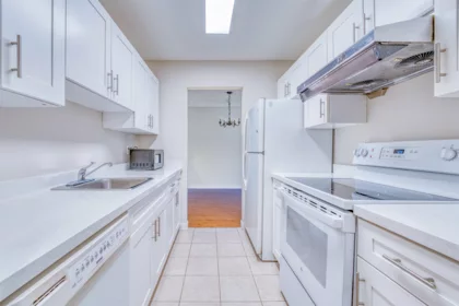 Primary Bedroom Photo of 306 5500 Cooney Road, Richmond, BC