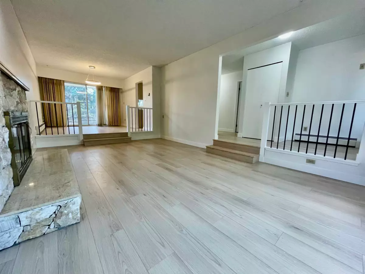 Dining Area Photo of 657 Poirier Street, Coquitlam, BC