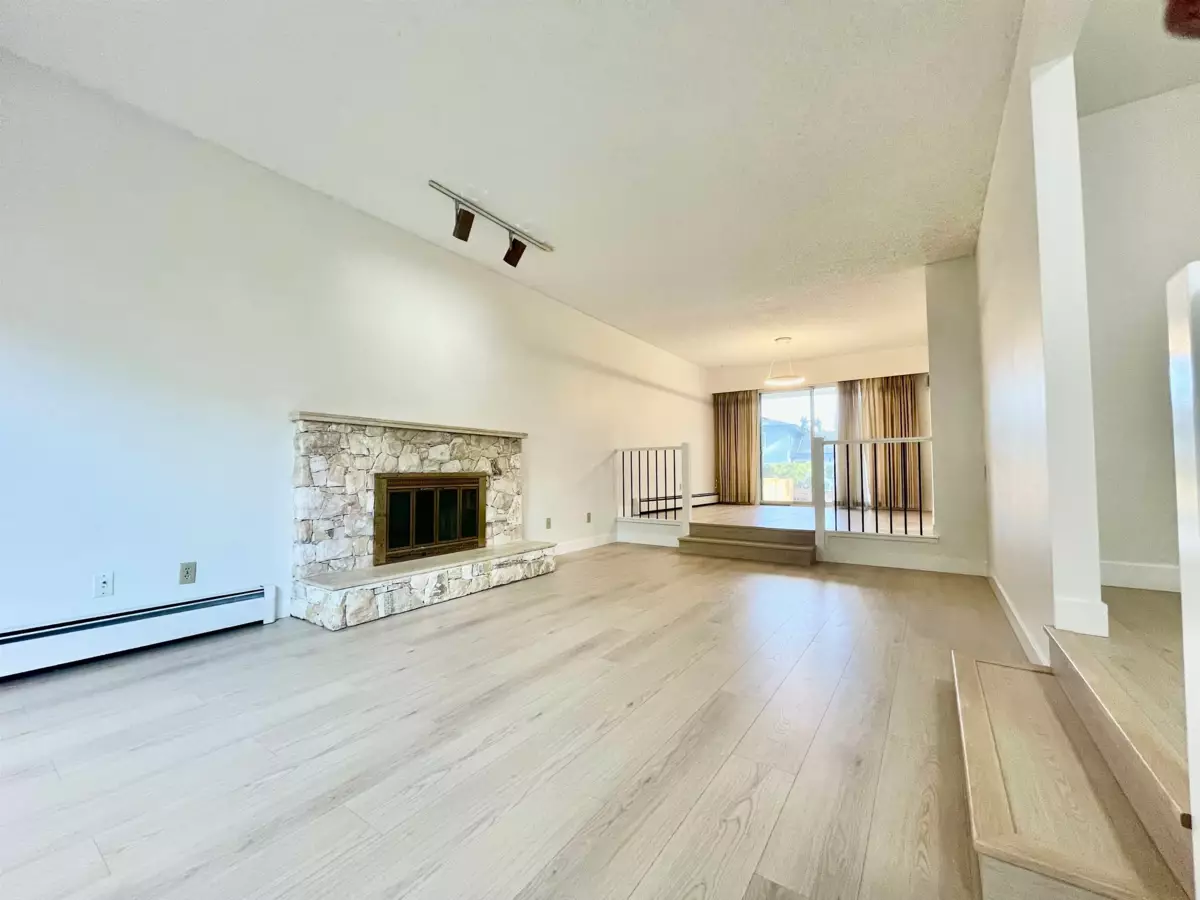 Kitchen Island Photo of 657 Poirier Street, Coquitlam, BC