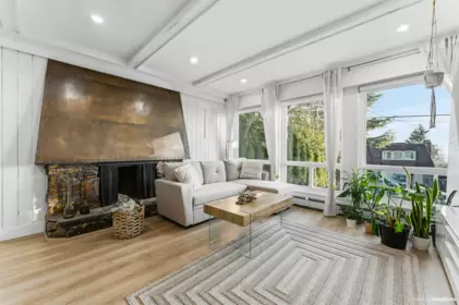 Hot Tub / Spa Photo of 13259 14 Avenue, Surrey, BC
