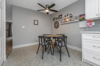 Breakfast Nook Photo of 26 2023 Winfield Drive, Abbotsford, BC