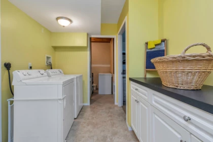 Hallway Photo of 26 2023 Winfield Drive, Abbotsford, BC