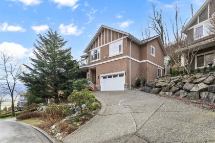 35774 Regal Parkway, Abbotsford, BC, Abbotsford — Single Family Residence for sale