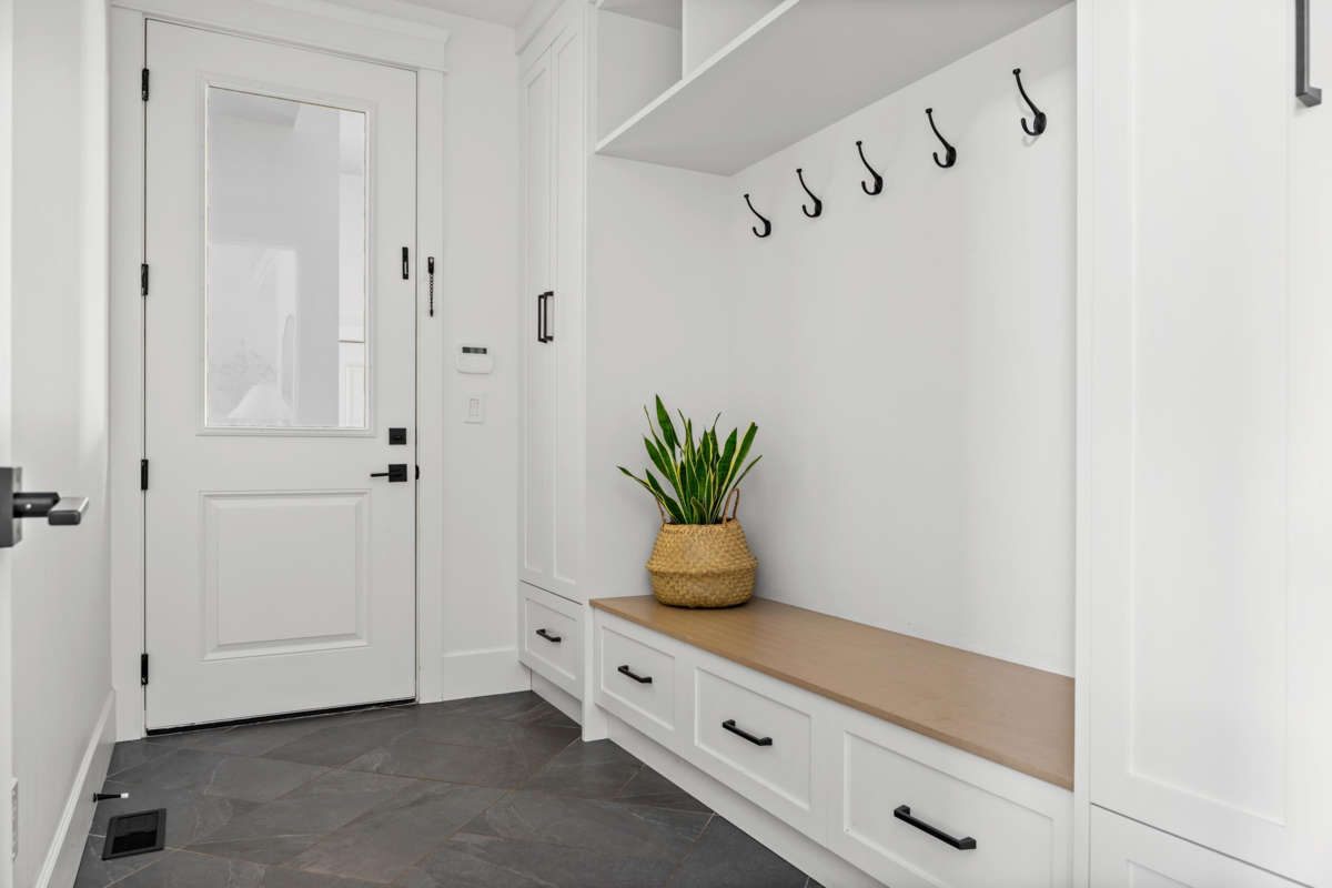 Guest Bathroom Photo of 1130 216 Street, Langley, BC