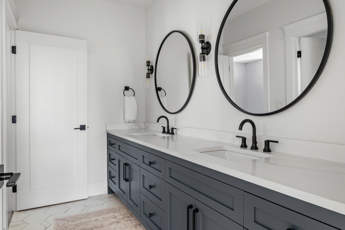 Hot Tub / Spa Photo of 1130 216 Street, Langley, BC